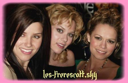 Peyton & Haley & Brooke.